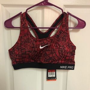 Nike Pro sports bra
